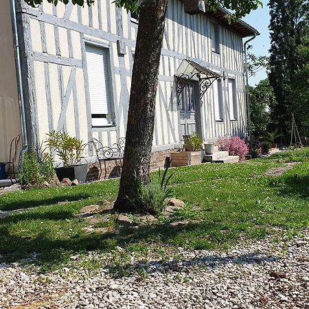 Bed and Breakfast Sous Les Toits Dosches Екстер'єр фото
